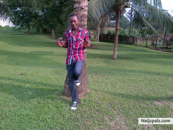 Dat is Ur Boy - click for next photo