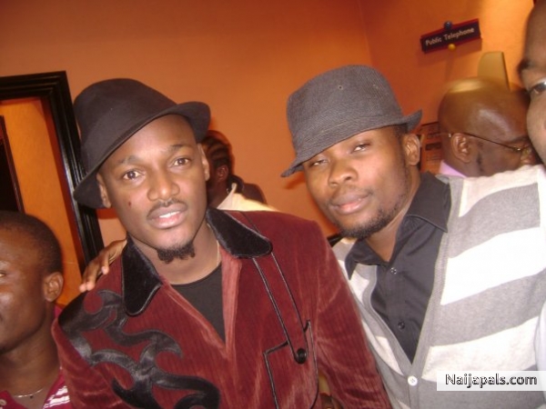 chilling with tuface idibia - click for next photo