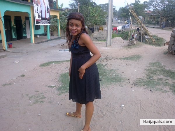 Esty Babe.jpg - click for next photo