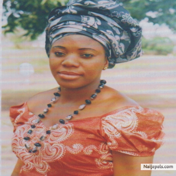 jossy - click for next photo
