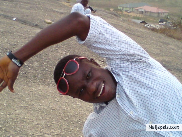  - click for next photo