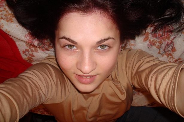  - click for next photo