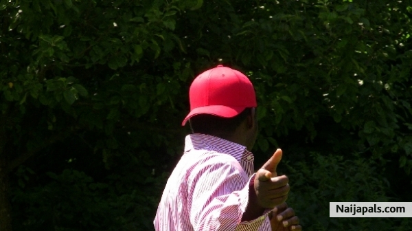 its me - click for next photo