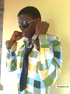  - click for next photo