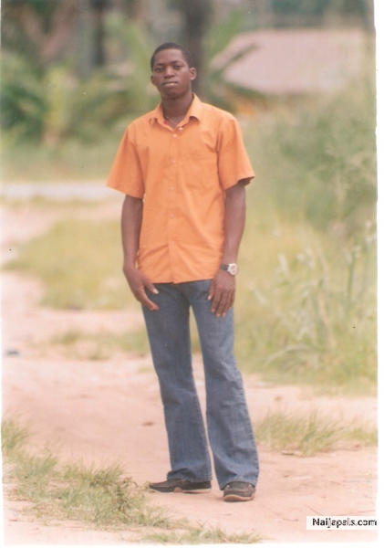  - click for next photo