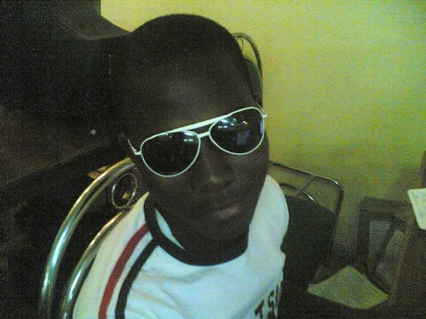  - click for next photo