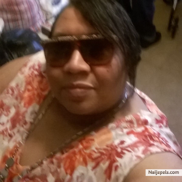 big mama always clean and decent...classy Neva trashy - click for next photo