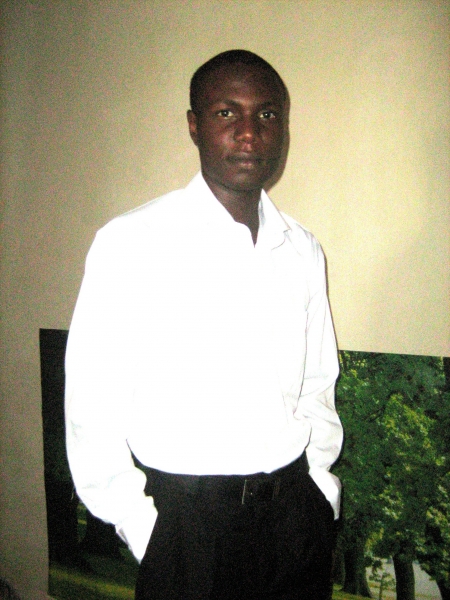  - click for next photo