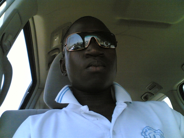 taking a ride in me pimped cadilac.yaaaaaaaaaaah babe. - click for next photo