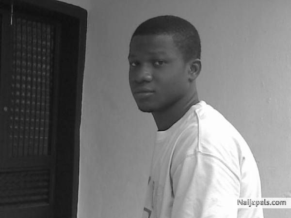  - click for next photo