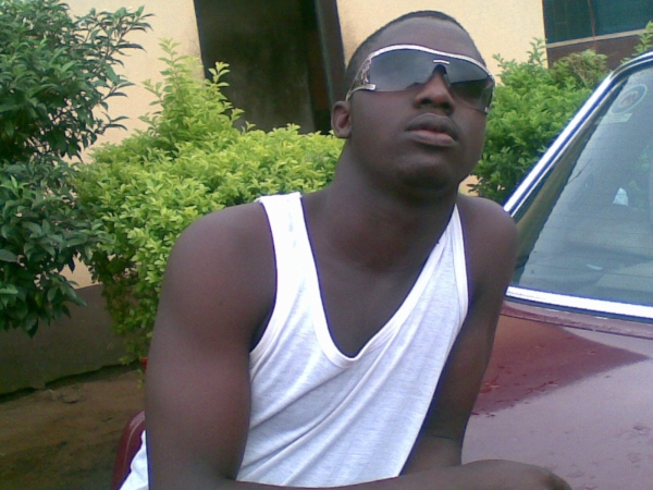  - click for next photo