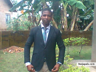 ALWAYS SHOW LOVE TO EVRYBODY! - click for next photo