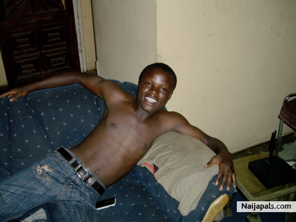 Smiling on Ayo' s Birthsday - click for next photo