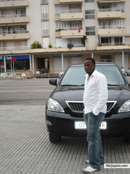 - click for next photo