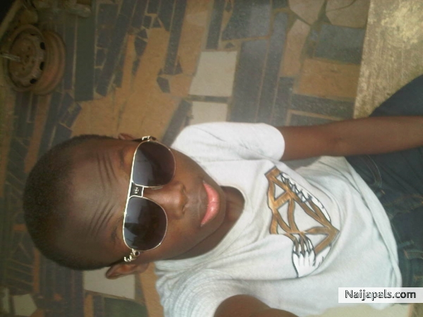  - click for next photo