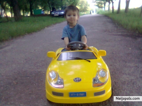  - click for next photo