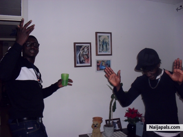 My bf and friend partyin! :D - click for next photo