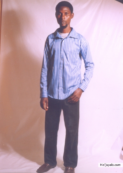  - click for next photo