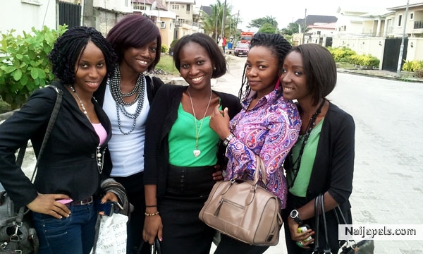 The girls of Ringier!!! - click for next photo
