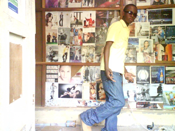  - click for next photo