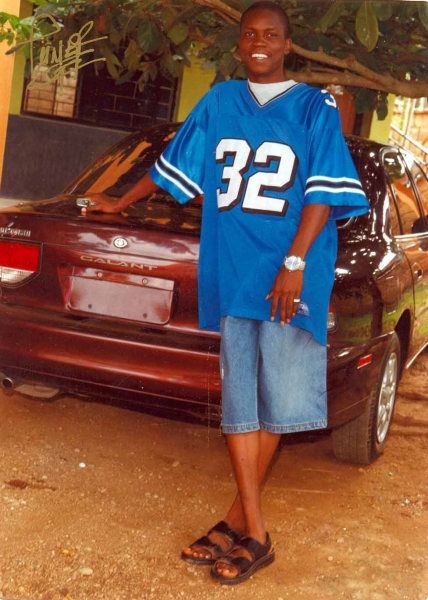 hi,my name is tunde...aka the1inabillion. - click for next photo