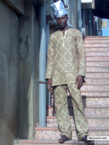  - click for next photo
