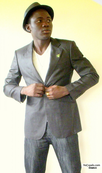  - click for next photo