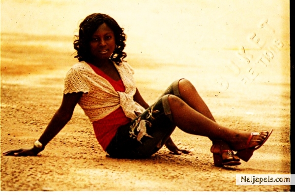  - click for next photo