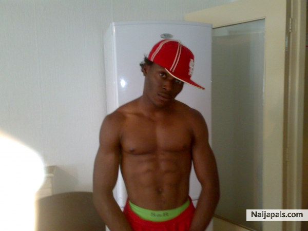  - click for next photo