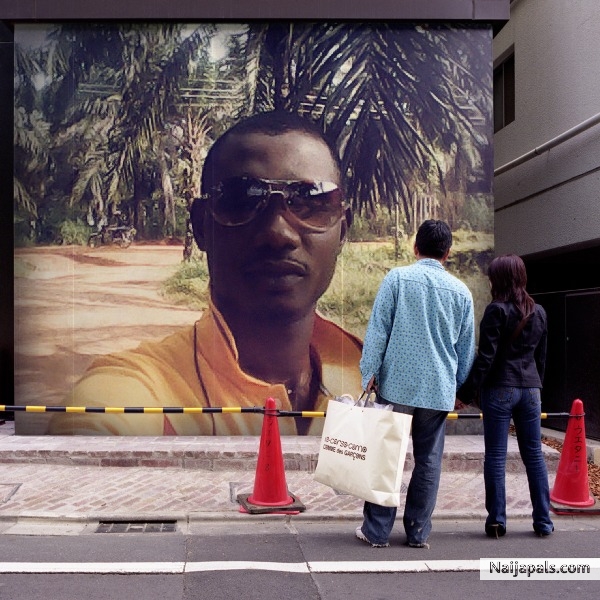  - click for next photo