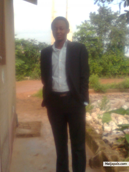 Here i am - click for next photo