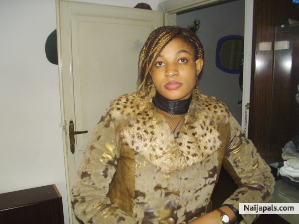 cynthia - click for next photo