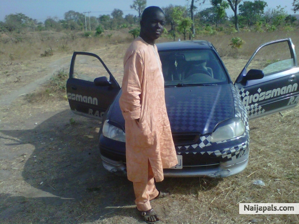  - click for next photo