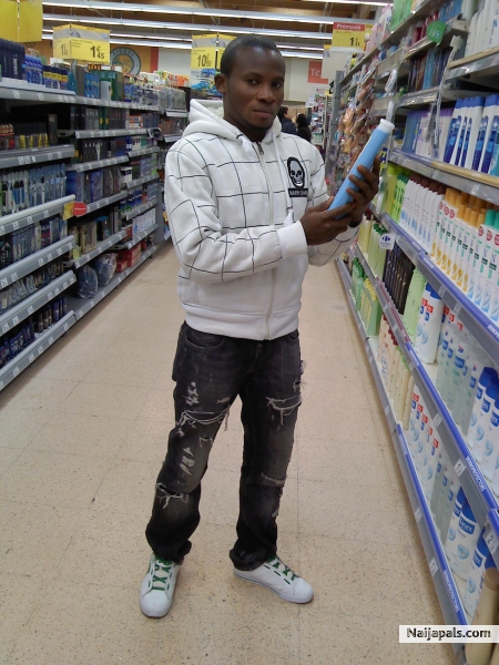  - click for next photo
