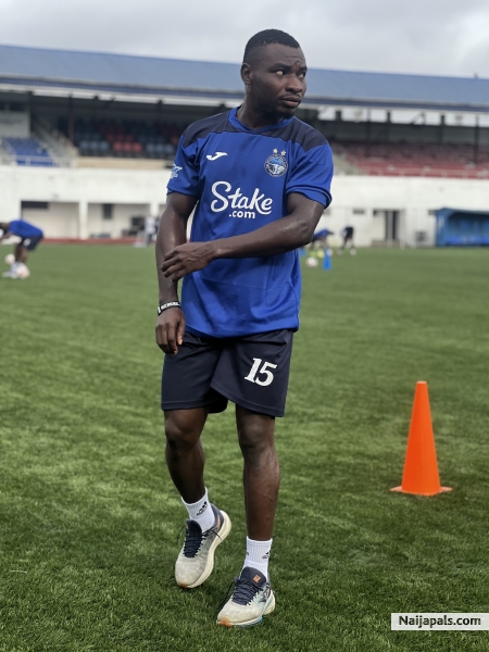 Okere in training - click for next photo