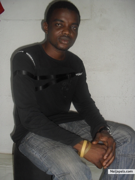  - click for next photo