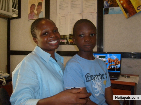 loje with son - click for next photo