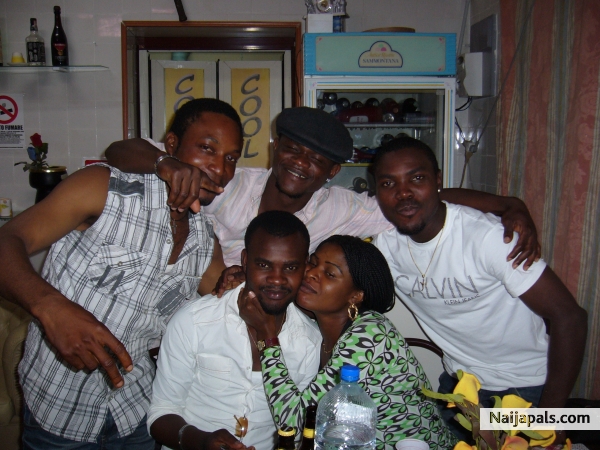 AWON OMO JAYE JAYE E GBA YI - click for next photo