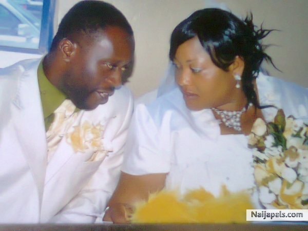 My humble self and my queen on our wedding day, 5th March, 2011 @ Abuja. - click for next photo