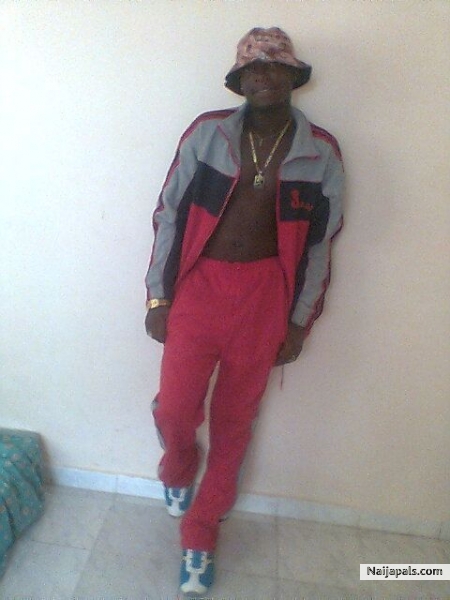  - click for next photo