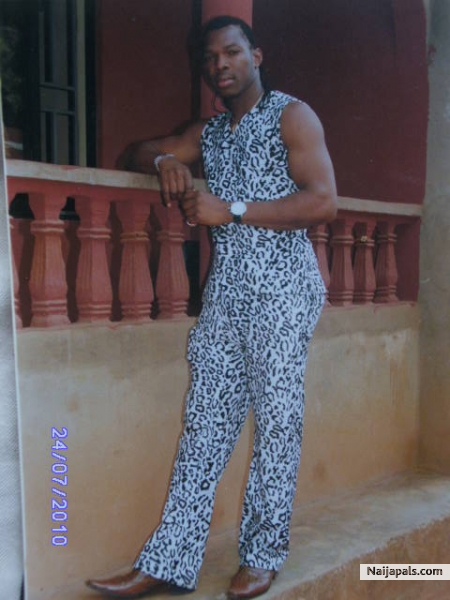  - click for next photo