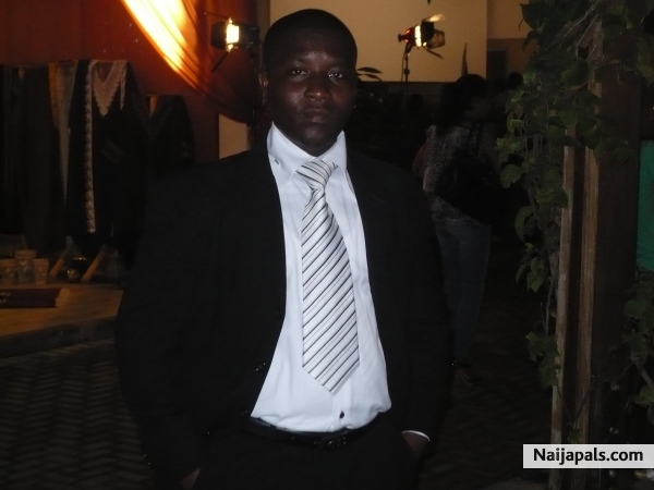 dj addo - click for next photo