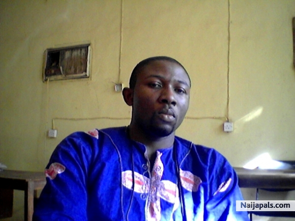 GUYS, PLS LET STAND 4 SOMETHING BEFORE WILL FALL 4 ANYTHING - click for next photo