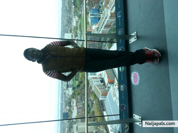  - click for next photo