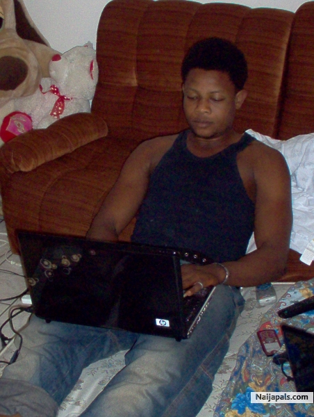  - click for next photo