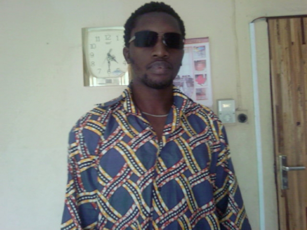  - click for next photo