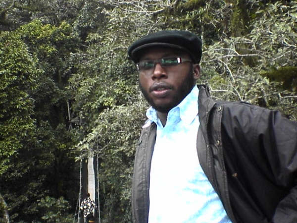  - click for next photo