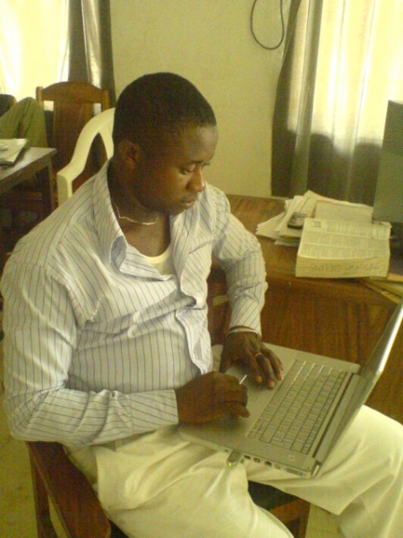  - click for next photo