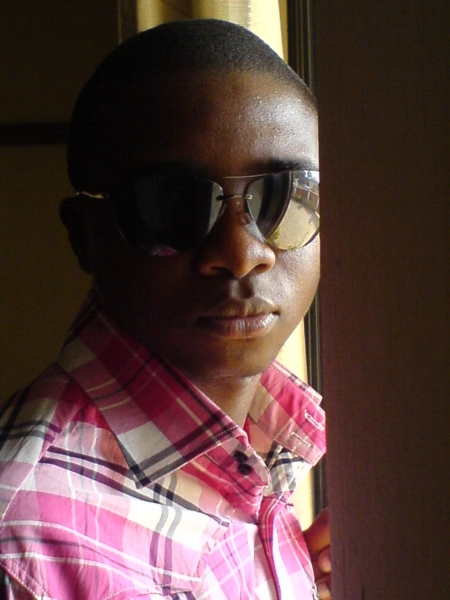  - click for next photo
