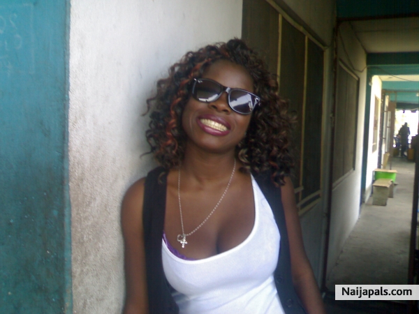 na me o - click for next photo